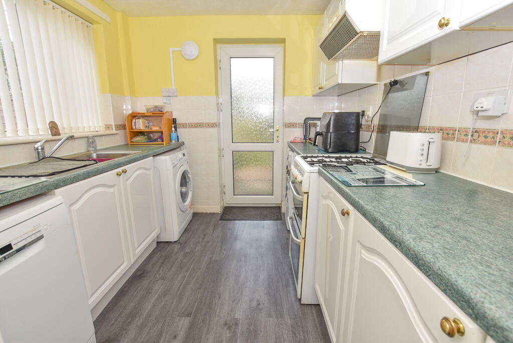 Sutherland Drive, Eastham - View 5