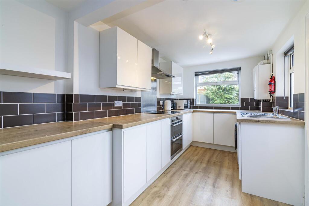 Main image of property: Bishop Street