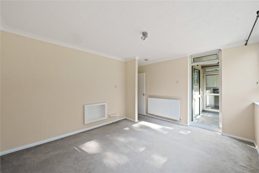 Apartment in London - More