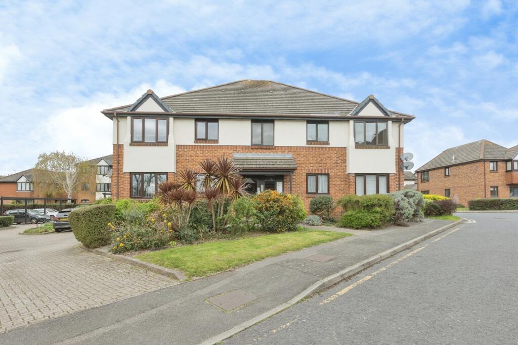 Main image of property: Haig Gardens, GRAVESEND, Kent, DA12