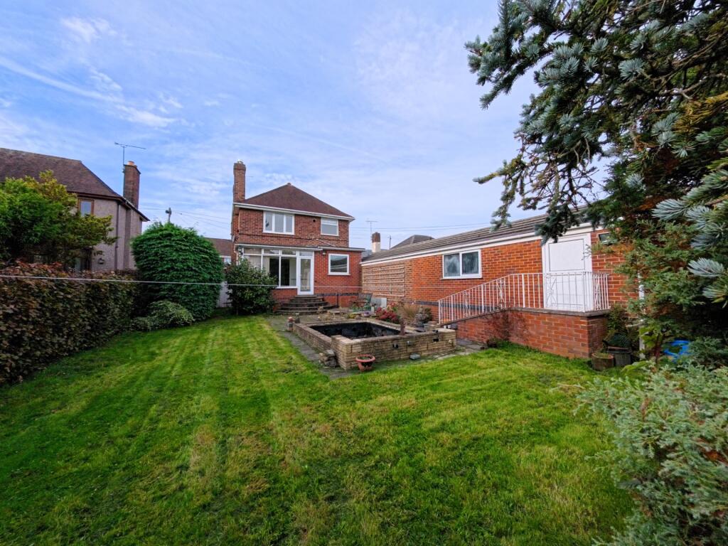 House in North East Derbyshire, Morton - View 2