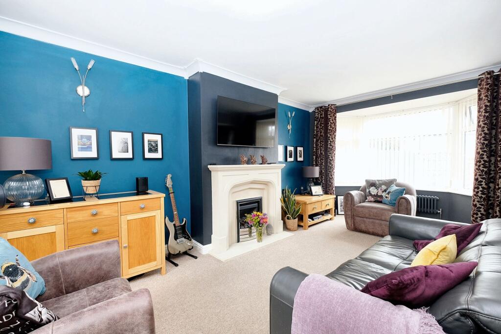 Avondale Drive, Salford, M6 photo 2
