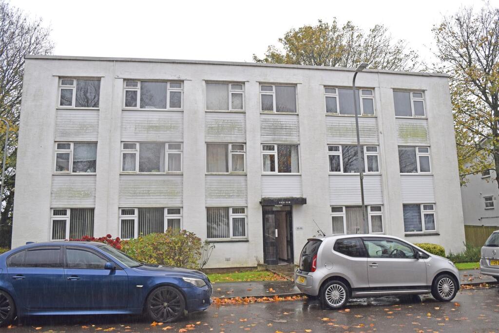 Main image of property: Llanishen Court, Llanishen