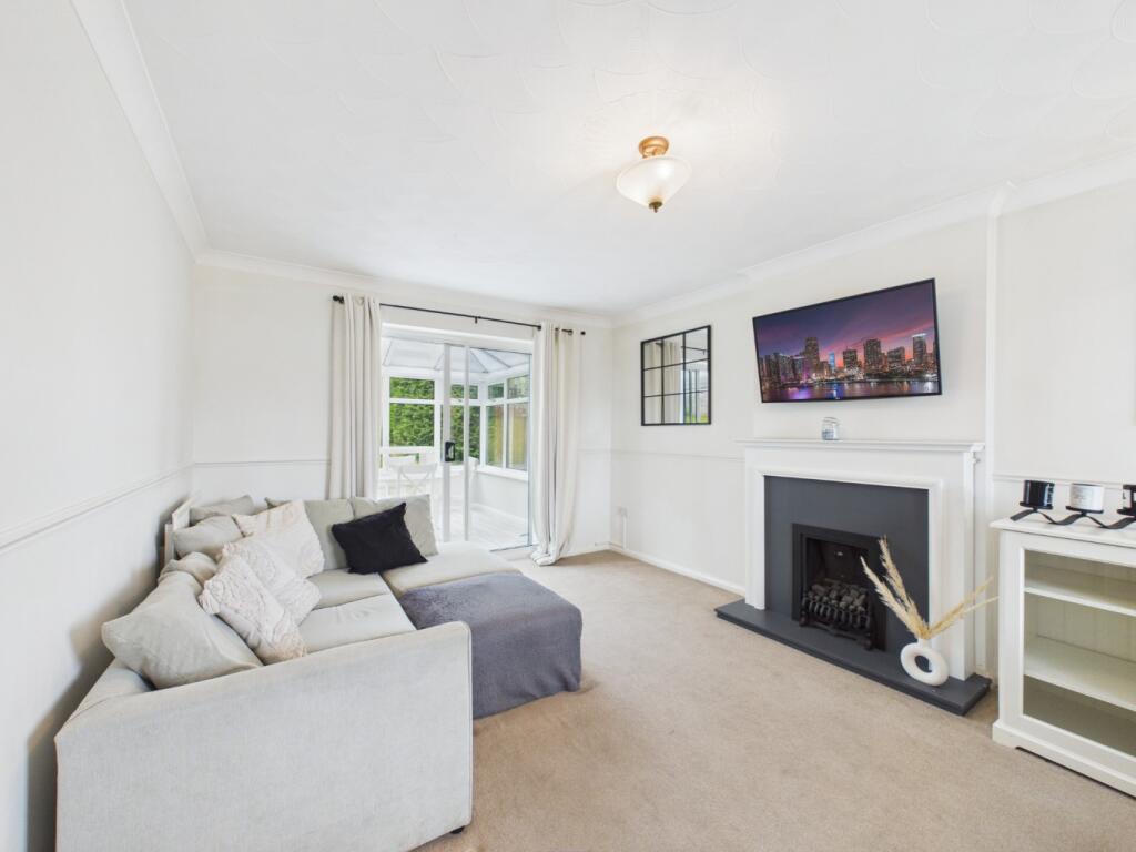 Devon Place, Connah's Quay, Deeside, Flintshire, CH5 4GD photo 4