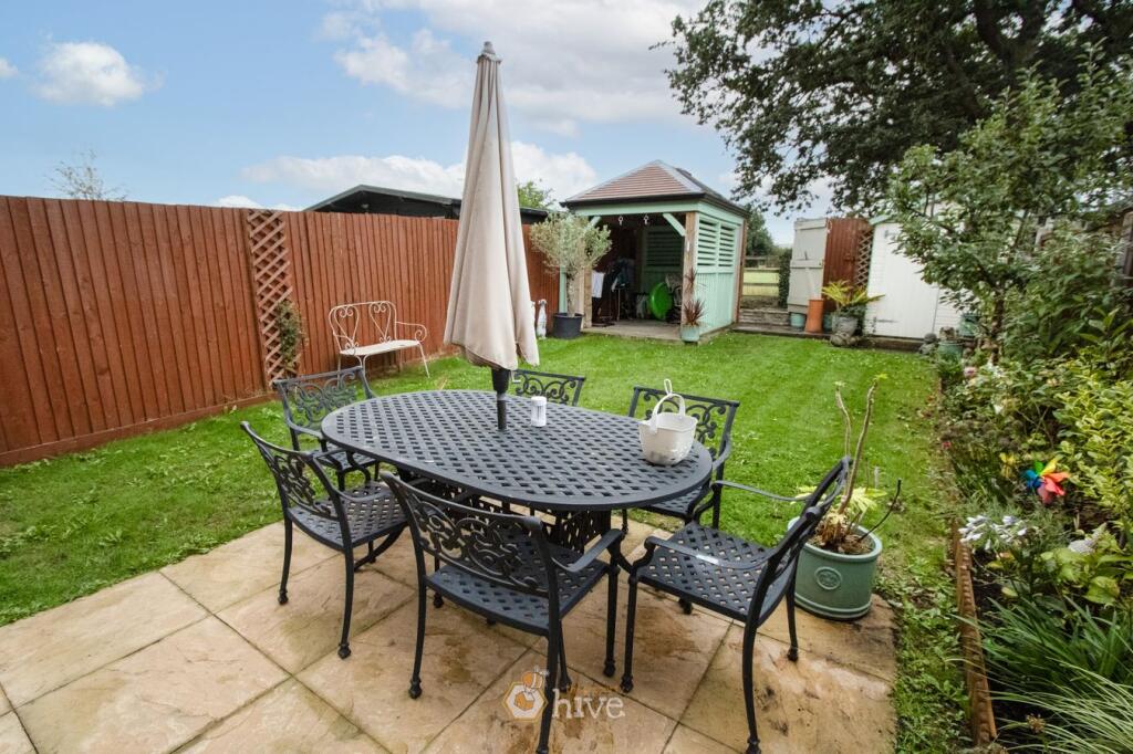 House in Doncaster, Cantley - View 5