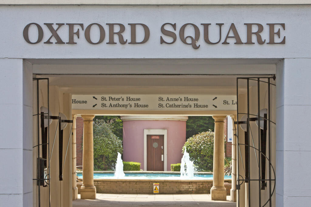 Main image of property: University House, Oxford Square, Oxford Street, Newbury, West Berkshire, RG14 1JQ