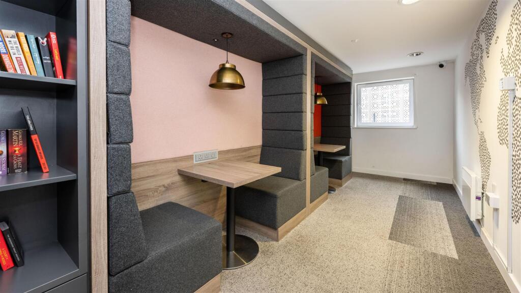 1 bedroom flat share for rent
