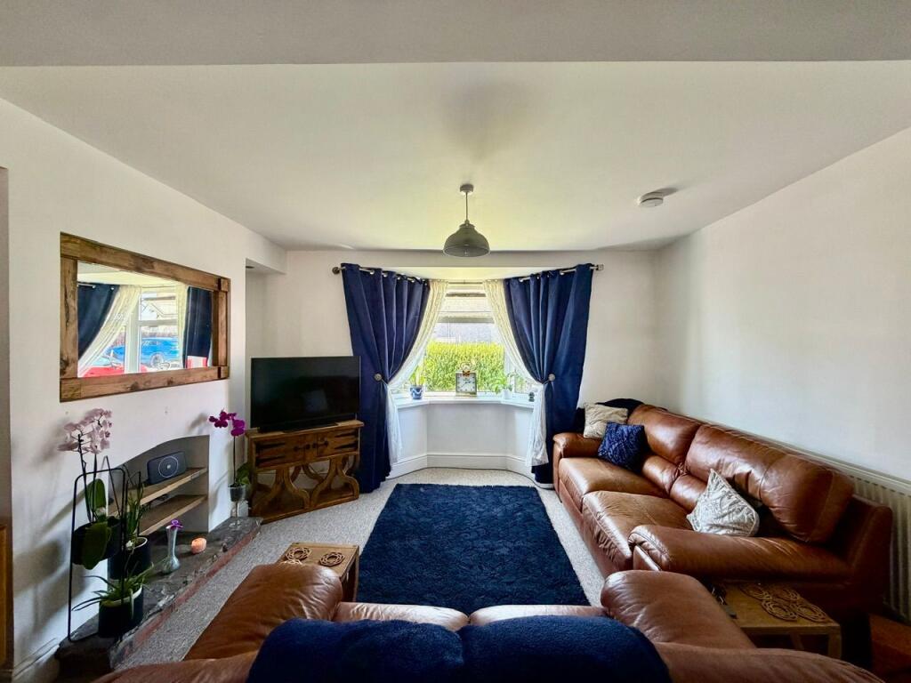 House in Newport, Penmaen - View 3