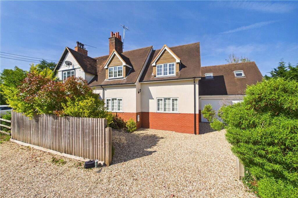 Main image of property: Hunt Cottages, Goring Lane, Mortimer, Reading, RG7