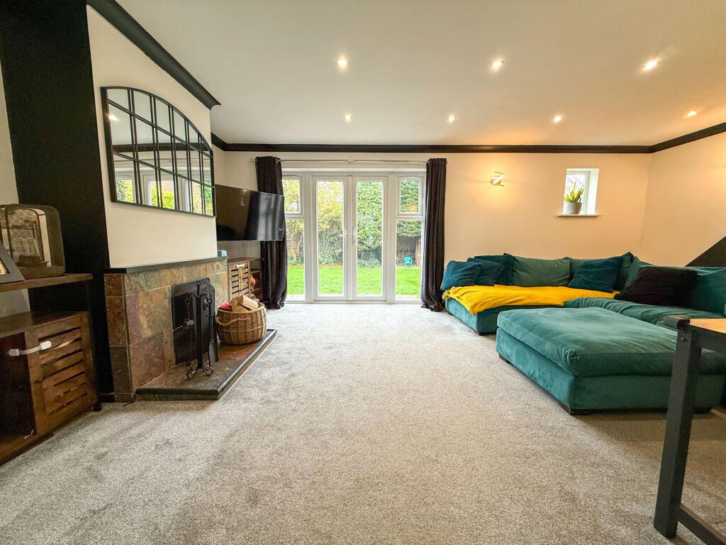 5A, The Street, Gillingham, Beccles, NR34 0LH photo 2
