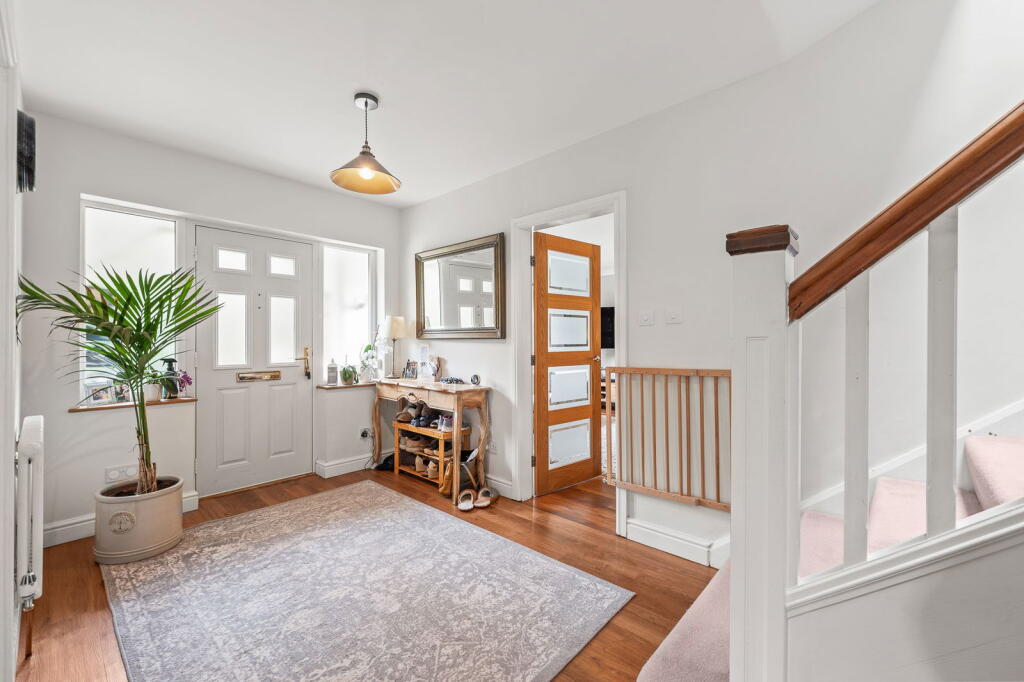 House in Gedling, Burton Joyce - View 4