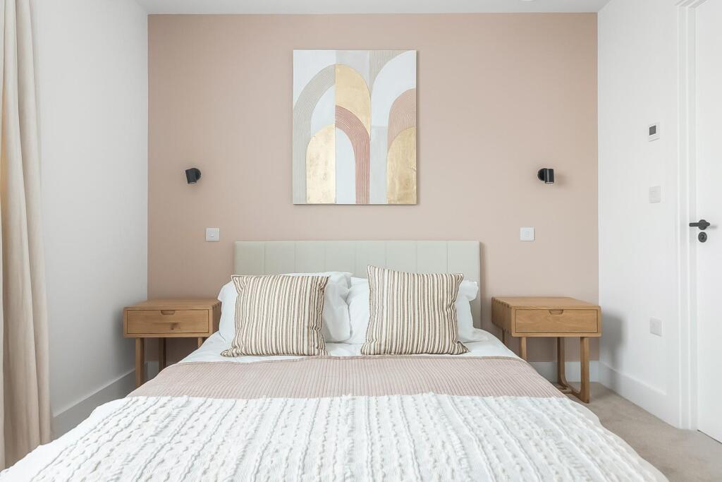 Lumina Court, Orpington - View 5