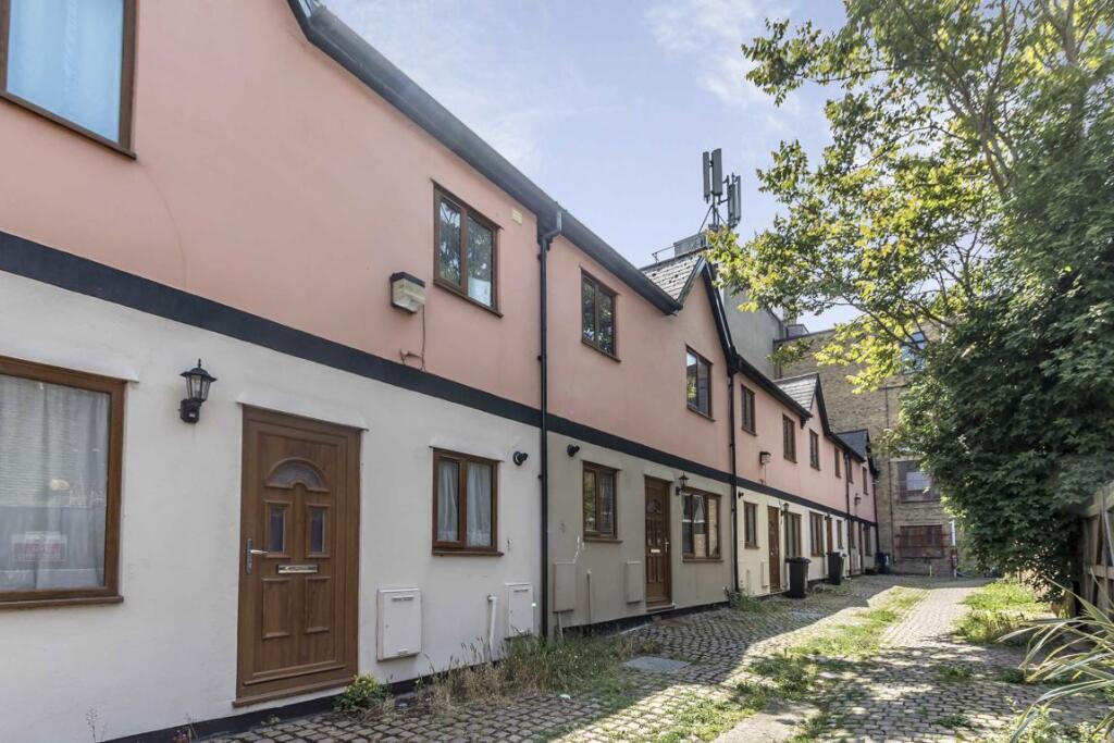 Main image of property: Ebury Mews, West Norwood