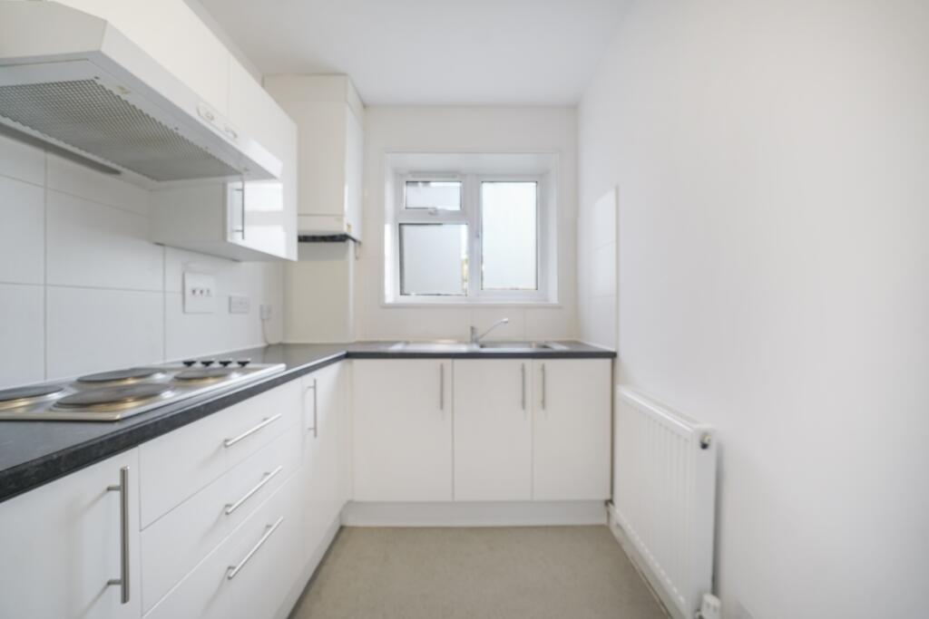 Apartment in London - More