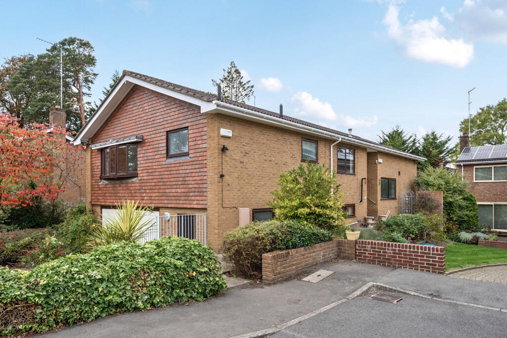 Main image of property: Maryrose Way, Oakleigh Park, N20