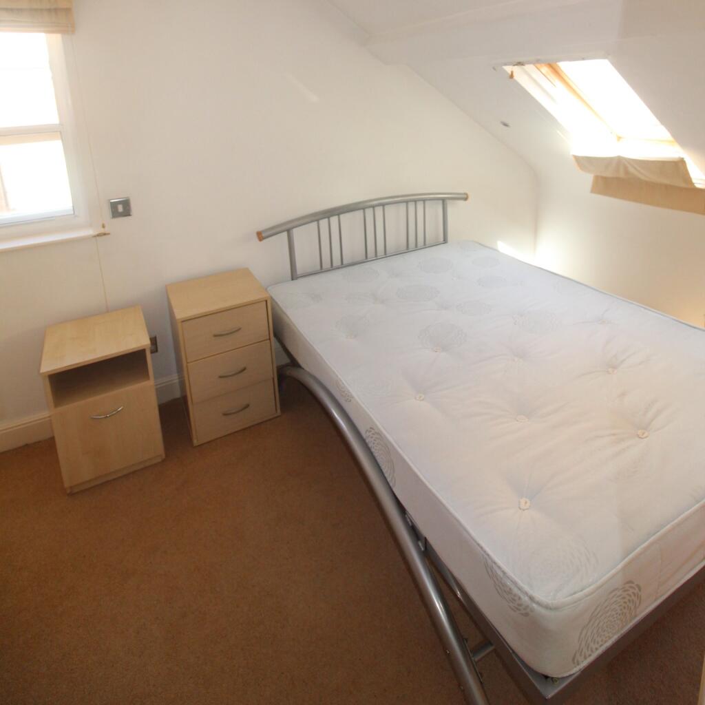 Apartment in Nottingham, The Park - View 5
