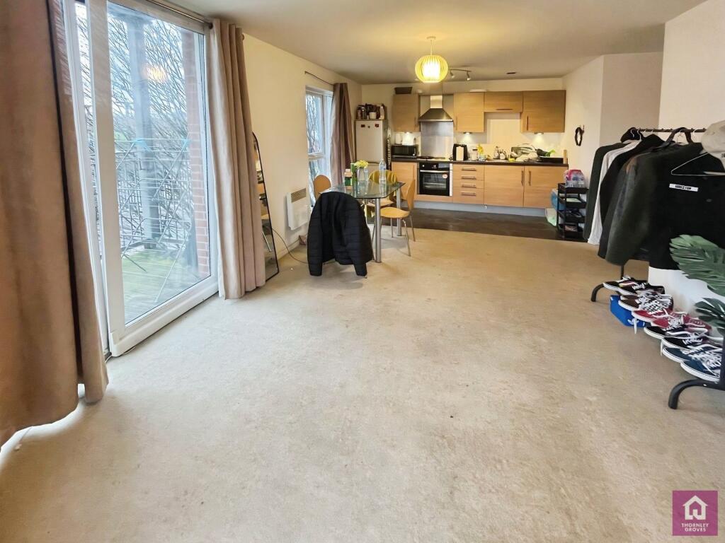 1 Stillwater Drive, Openshaw, Manchester City Centre, M11 photo 3