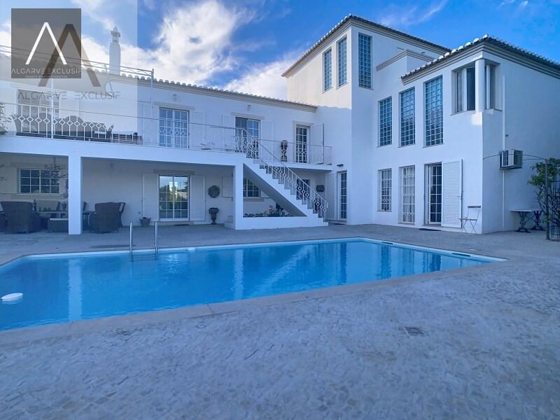 Main image of property: Algarve, Quelfes