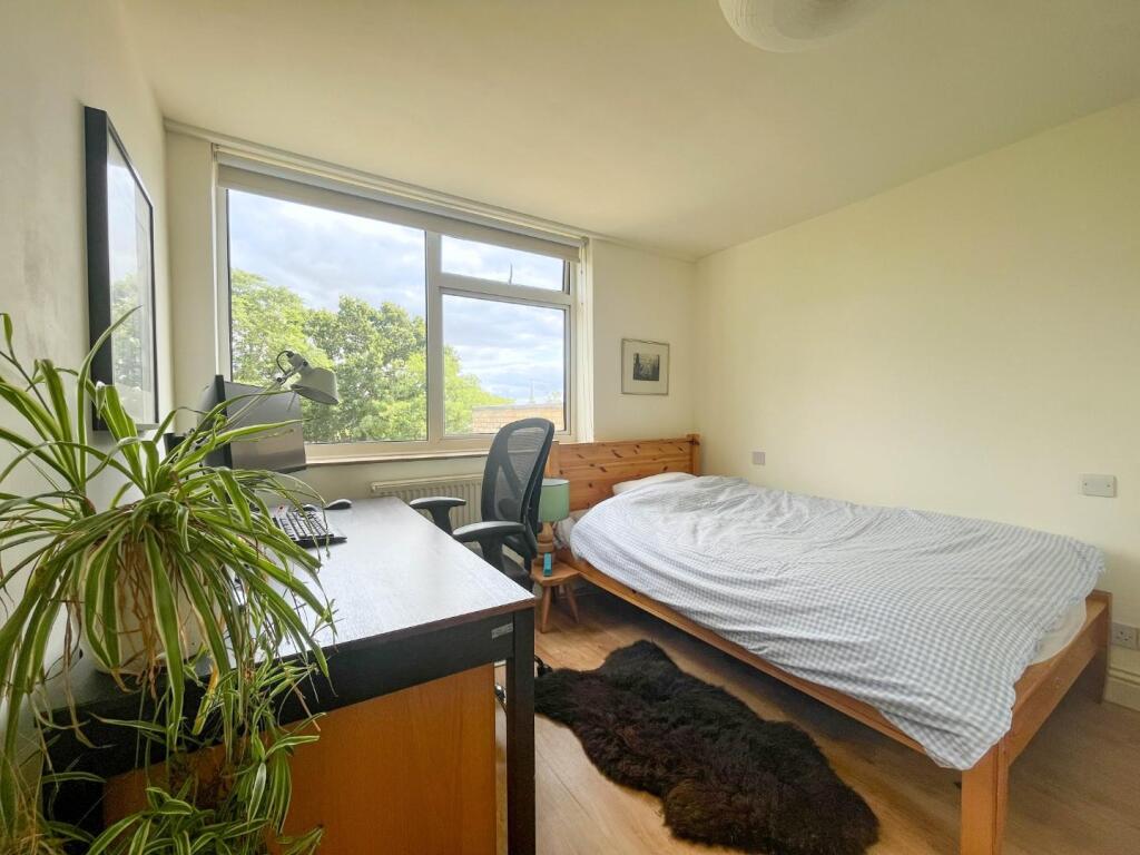 Apartment in Cambridge, Cambridgeshire - More
