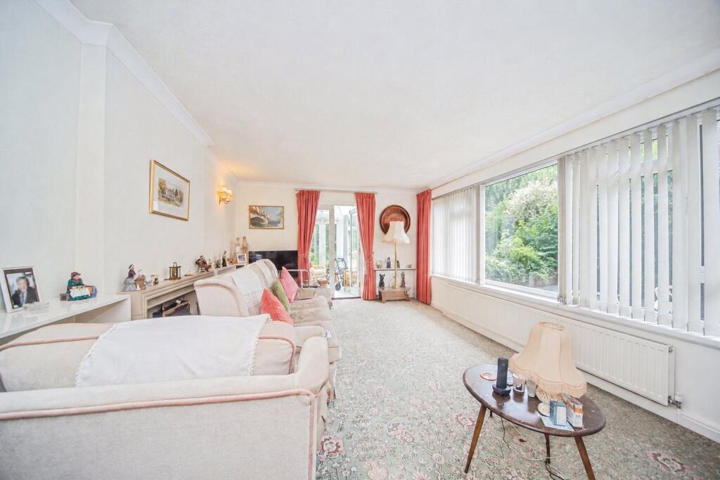 Glen Eyre Drive, Southampton, Hampshire, SO16 photo 4