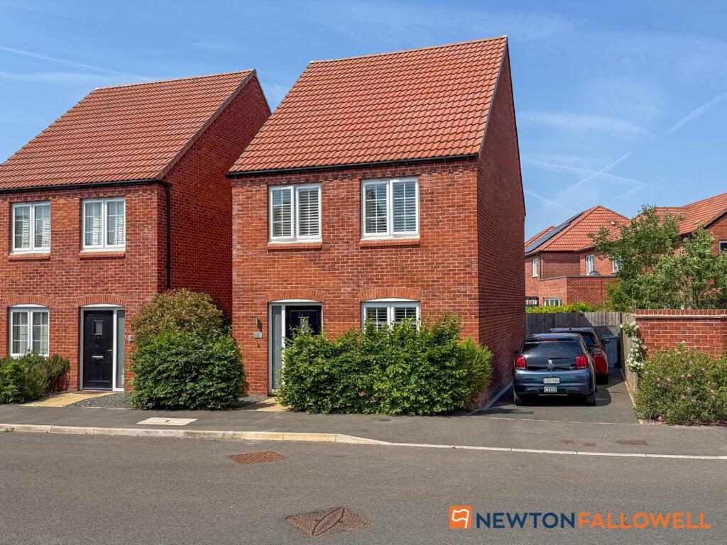 Weaver Avenue, Newark, NG24