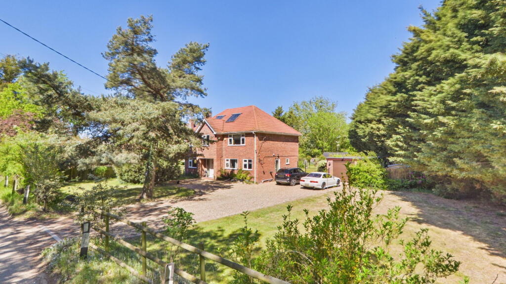 Main image of property: Hinderclay Road, Redgrave IP22 1SA
