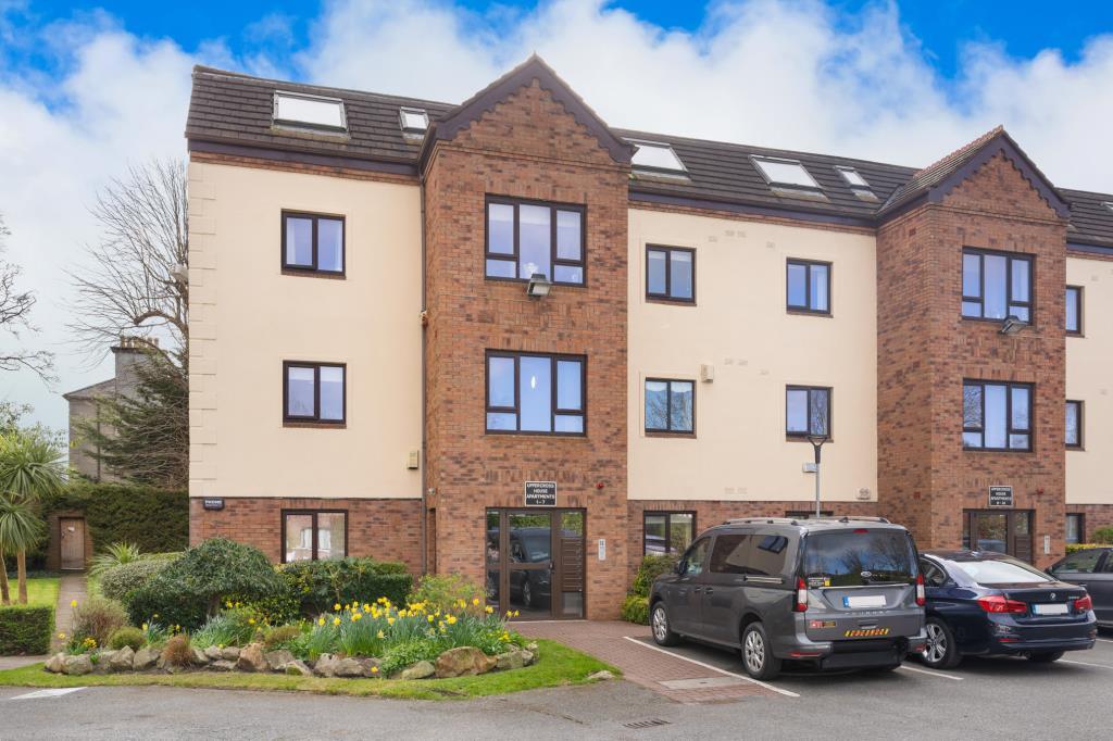 Main image of property: 1 Uppercross House, Temple Park, Richmond Avenue South, Dublin 6, D06 K750