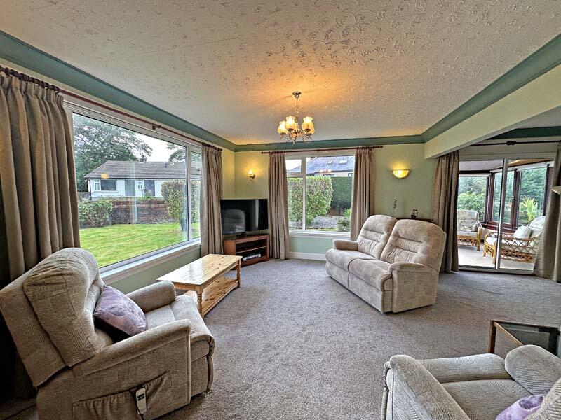 8 St Georges, Castle Douglas, DG7 1LN photo 4