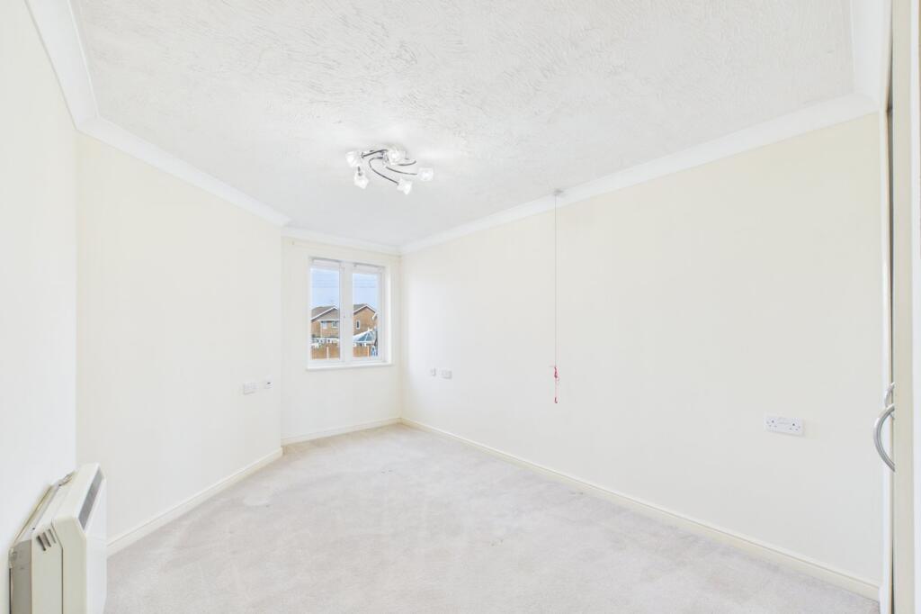 Yorktown Road, College Town, Sandhurst, Berkshire, GU47 - View 6