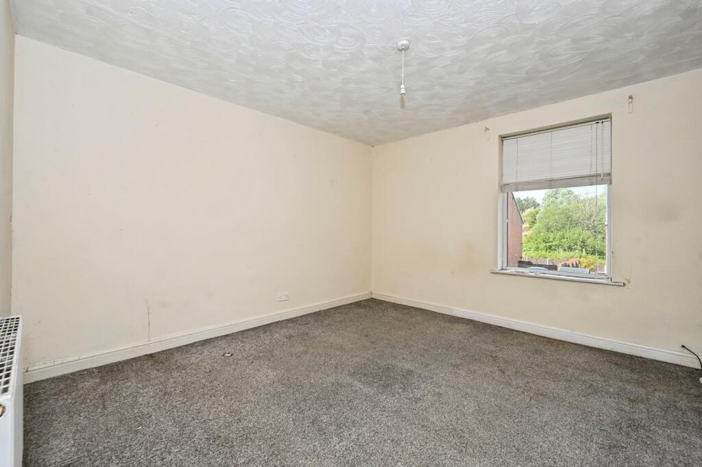 House in Golborne, Lowton Heath - More