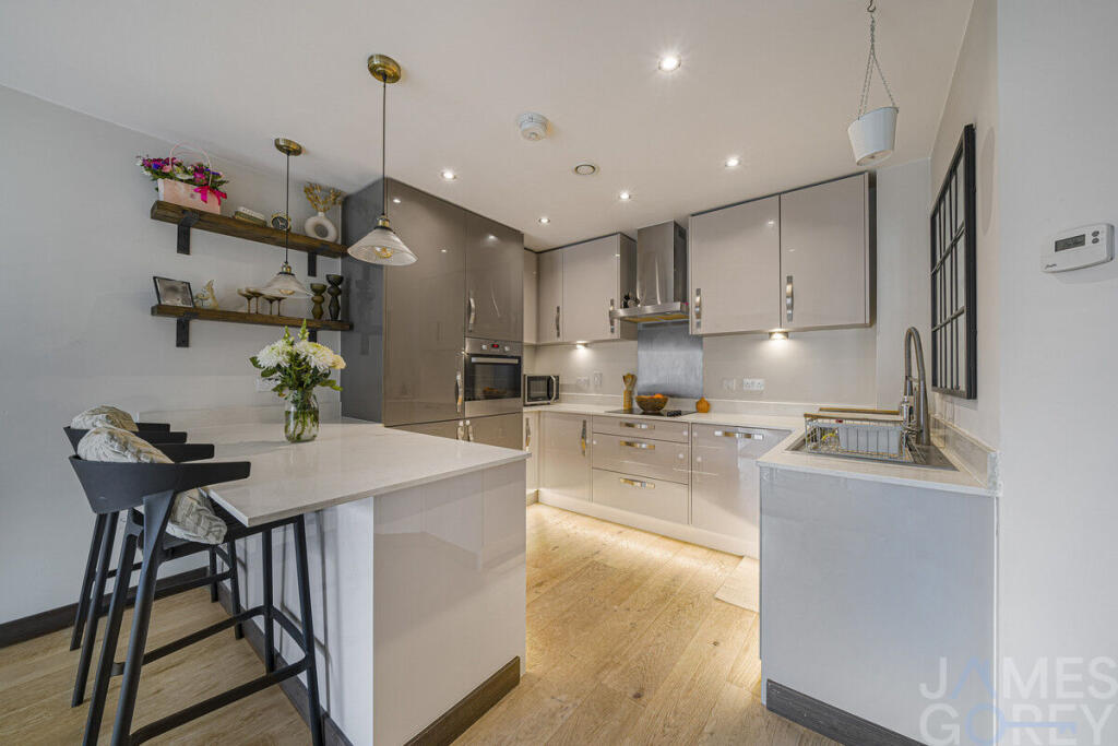 Main image of property: James Smith Court, Dartford, DA1 5XN