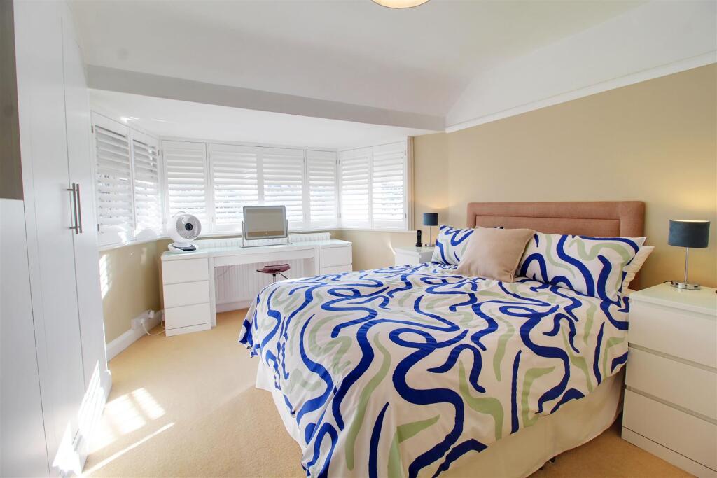 Additional image 8 of Moffats Lane, Brookmans Park