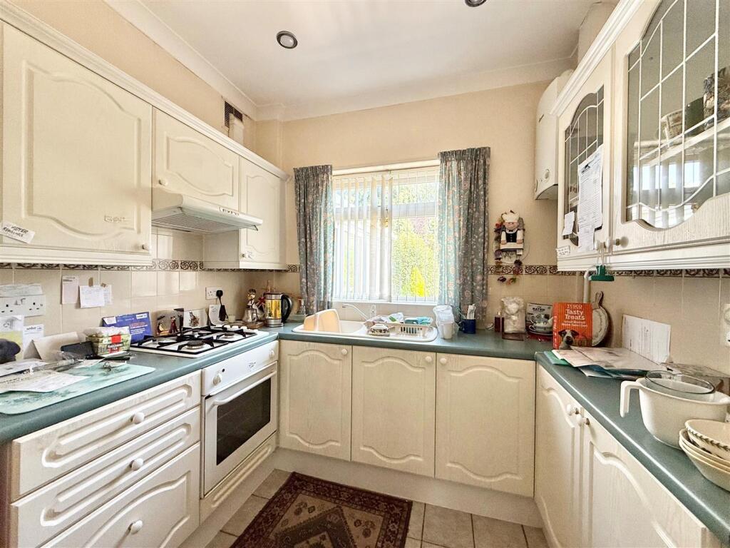 House in Birmingham, West Midlands - View 3