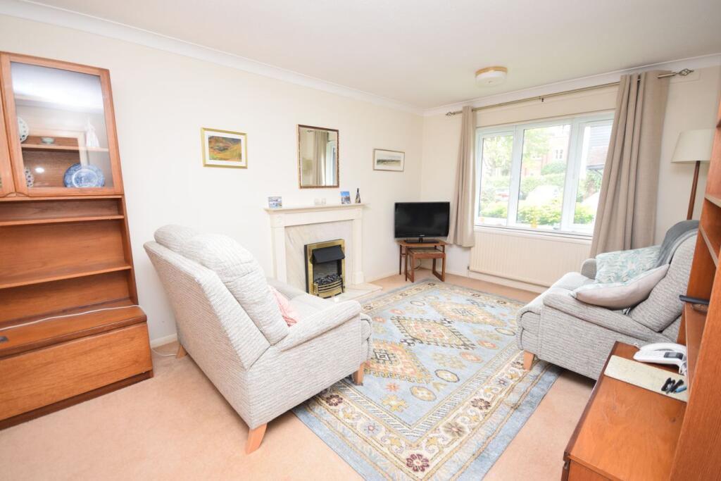 Apartment in Waverley, Farnham - View 4