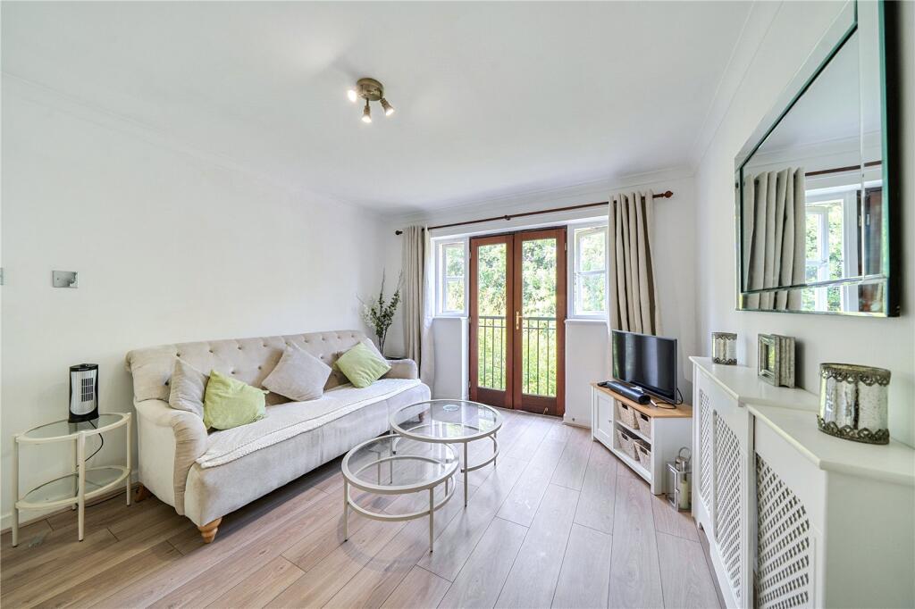 Apartment in London - View 4