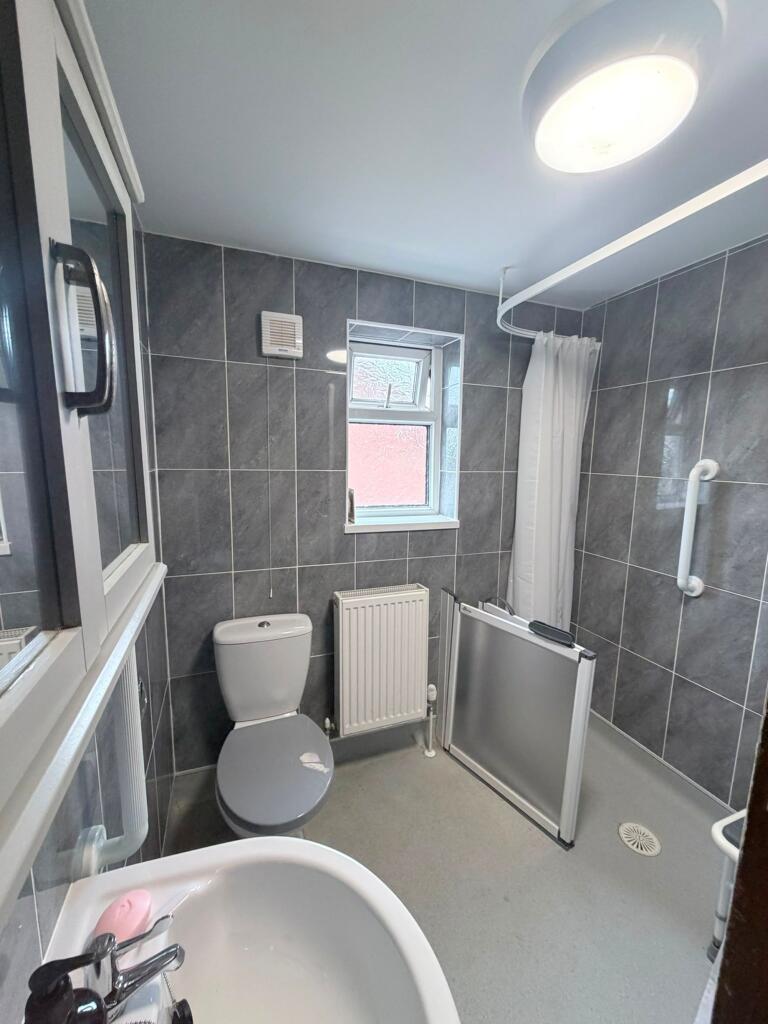 Bradbury Street, Ashton-Under-Lyne, OL7 photo 4