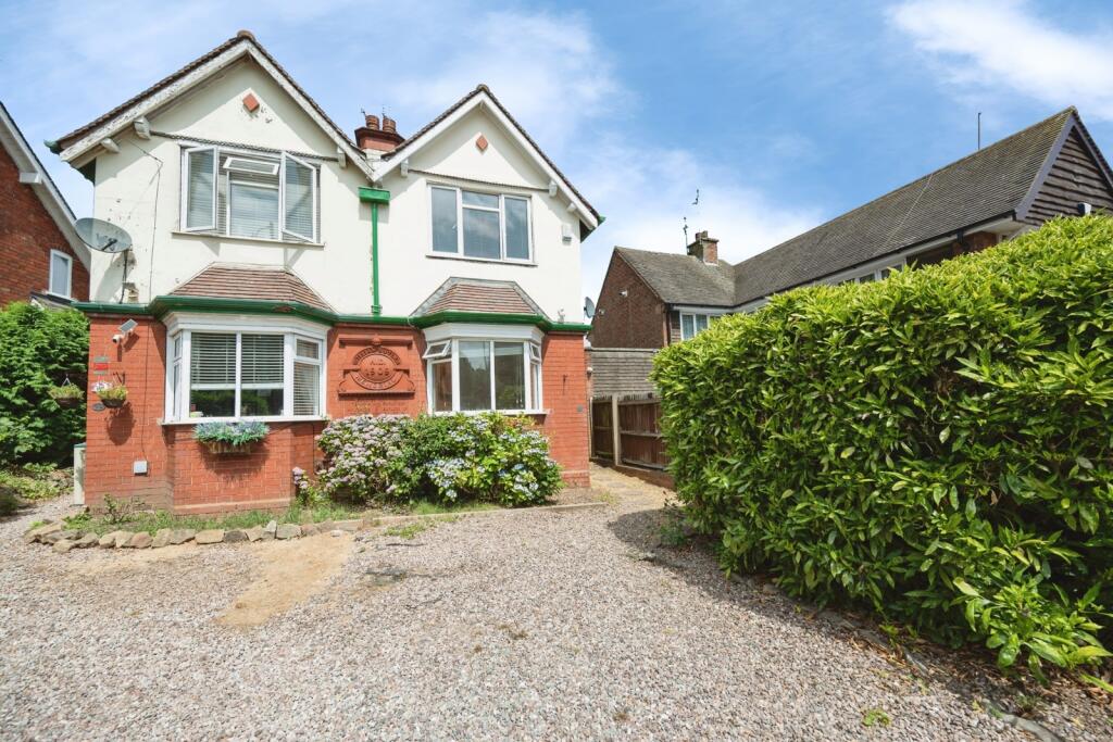 Main image of property: Perryhill Lane, Oldbury, West Midlands, B68
