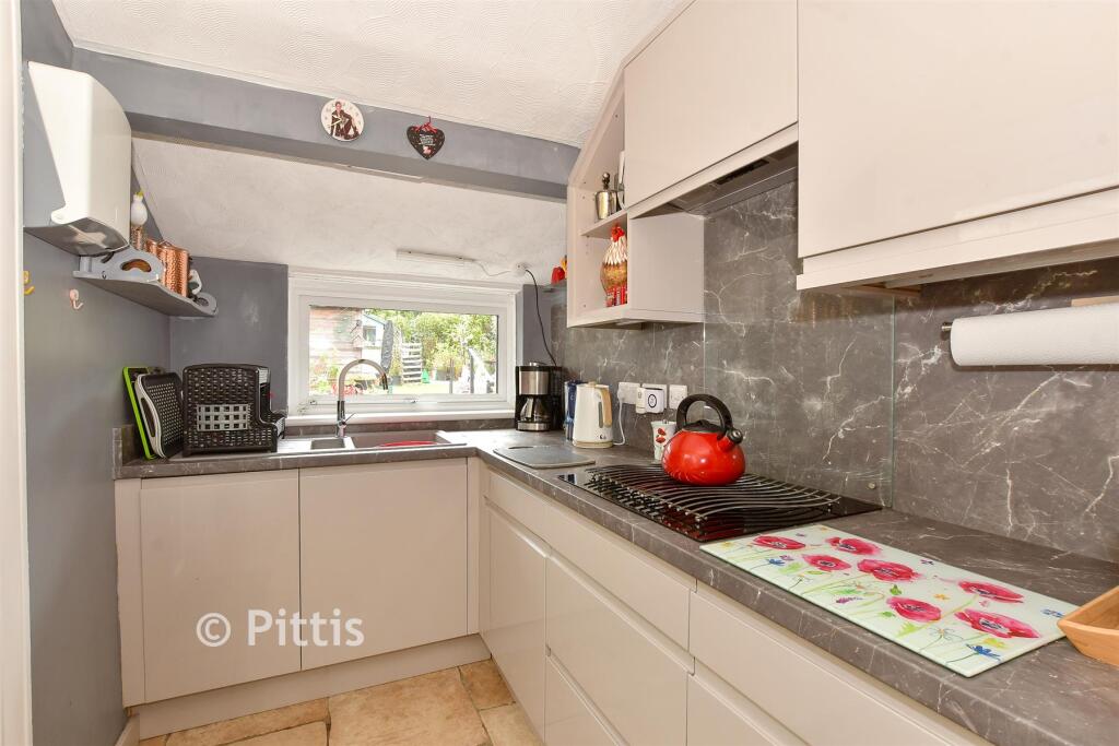 Denness Road, Sandown, Isle of Wight - View 4