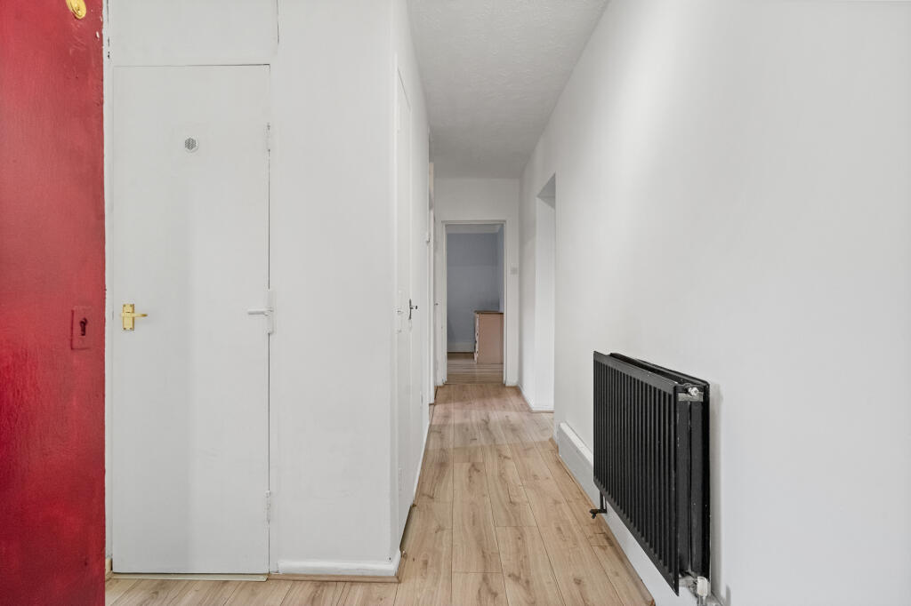 Apartment in Liverpool, Tuebrook - View 3