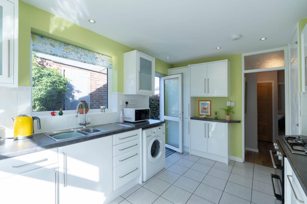 House in Canterbury - View 4