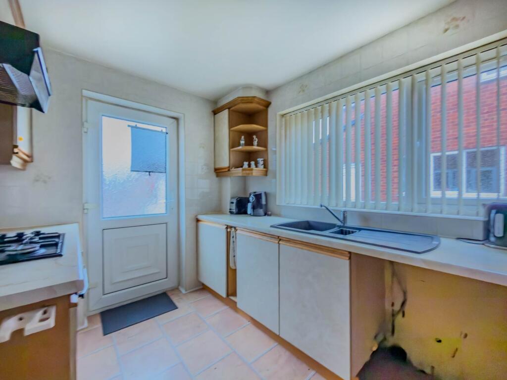House in Kirklees, West Yorkshire - View 3
