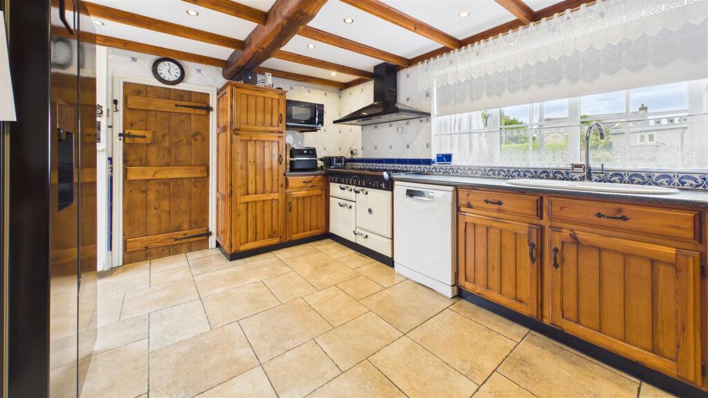 House in Peterborough - View 4