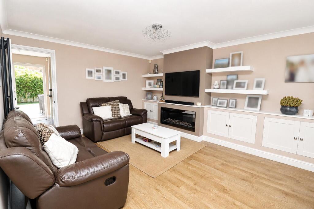 St. Andrews Road, Boreham, Chelmsford photo 3