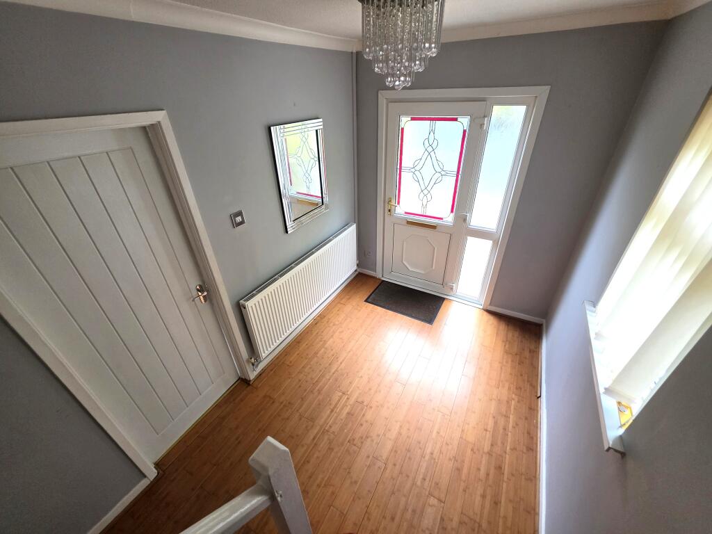 House in Newport - View 5