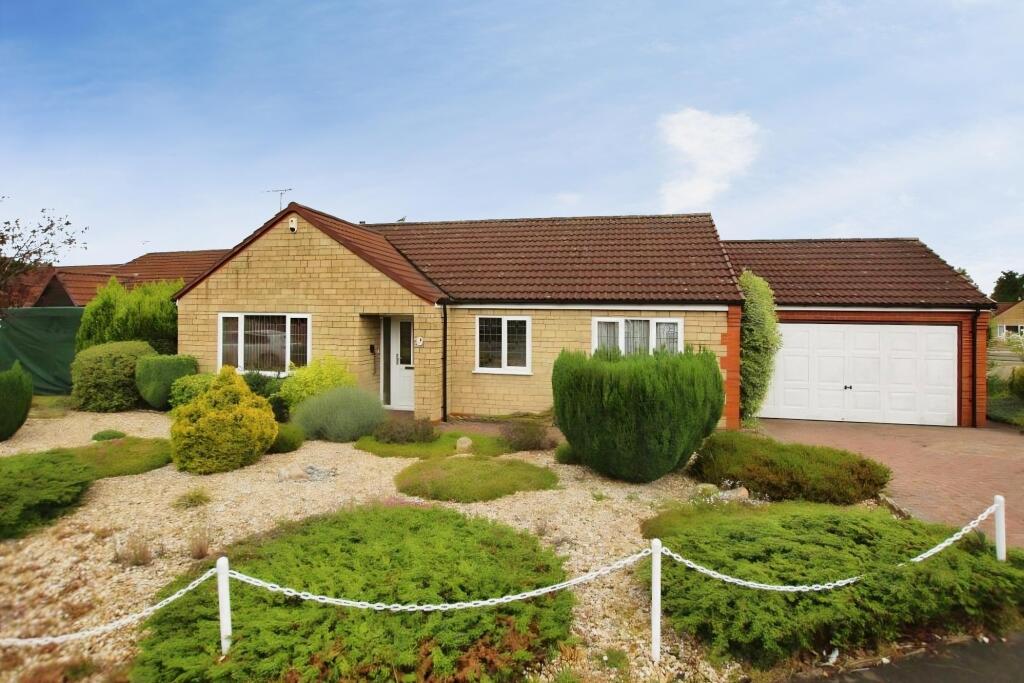 Main image of property: Elsham Crescent, Lincoln, LN6