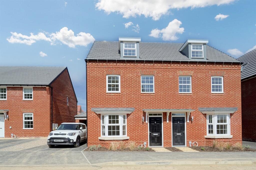 Main image of property: 3 bedroom Semi Detached House in Fox Lane, Sturry