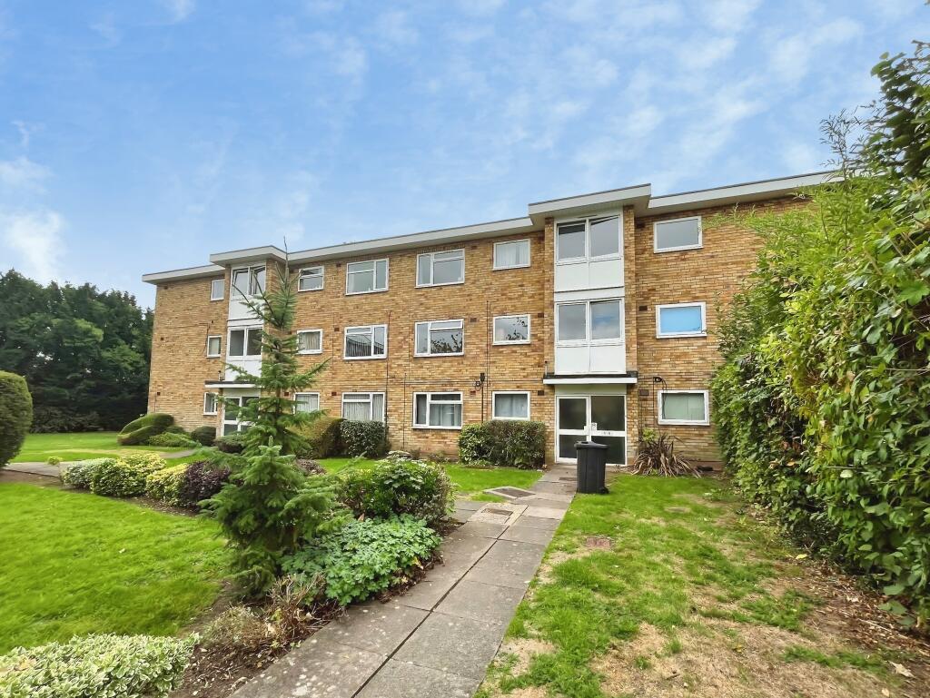 Main image of property: 7 Langbay Court, Cloister Croft, Walsgrave, Coventry, West Midlands CV2 2AZ