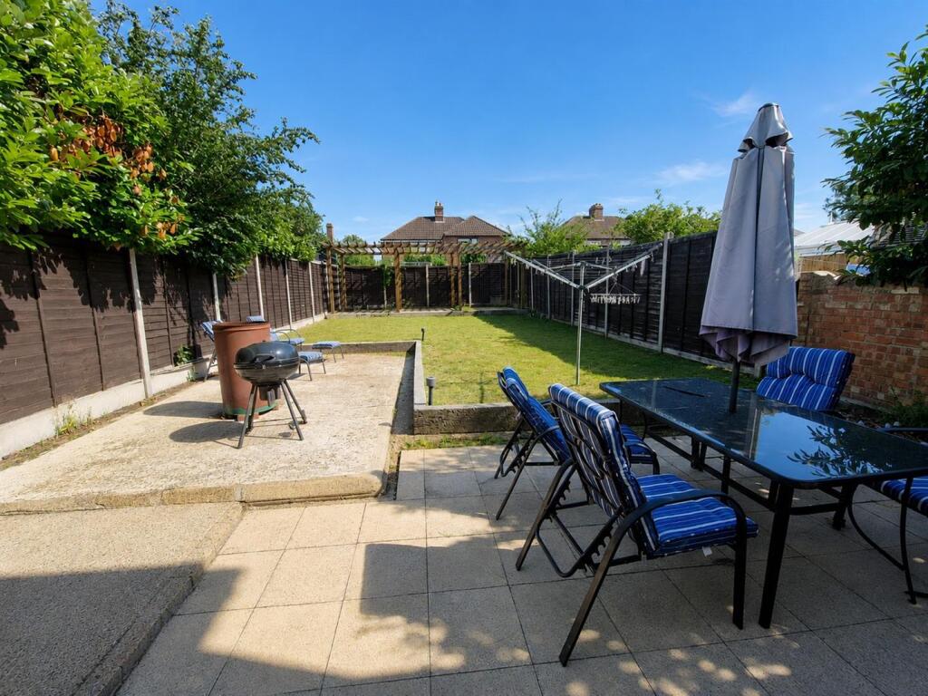 Deacon Avenue, Kempston, Bedford photo 4