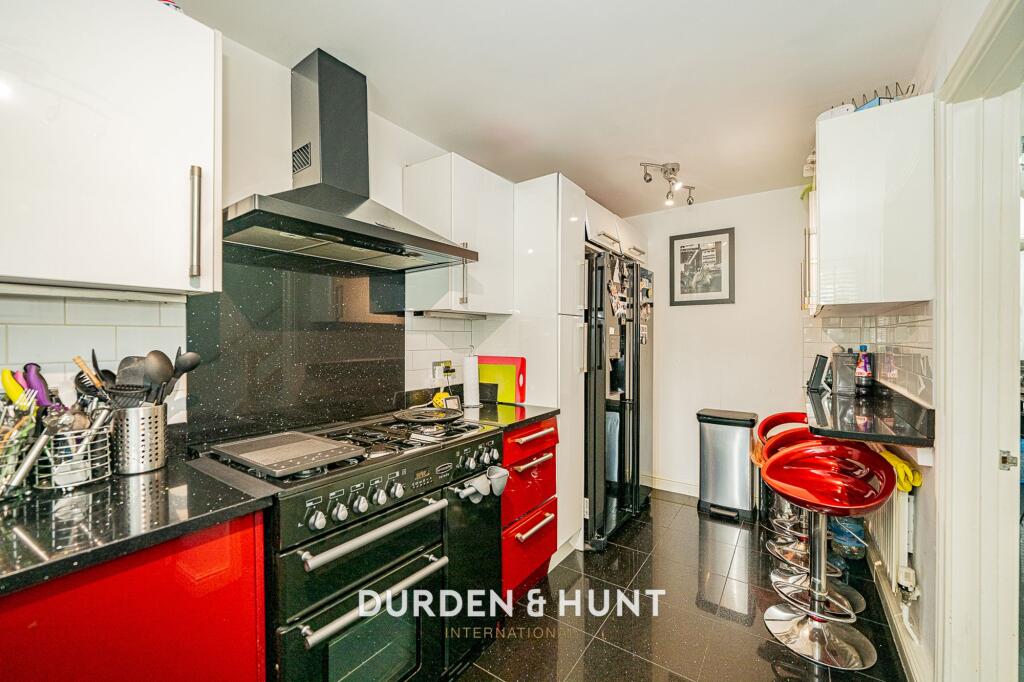 House in Romford - View 5