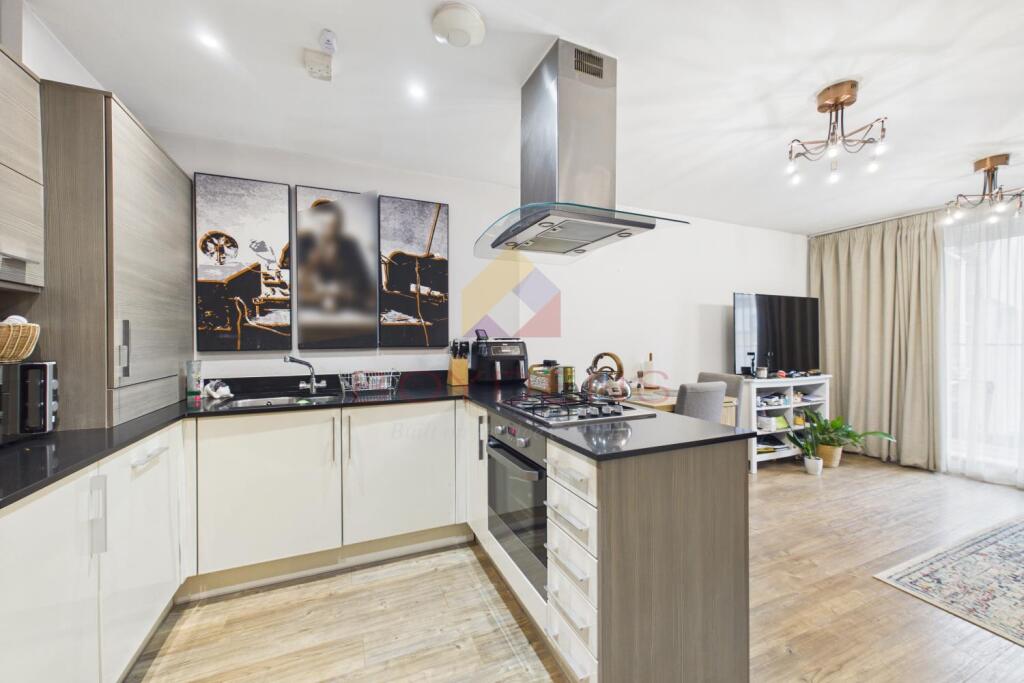 Apartment in Chelmsford - View 5